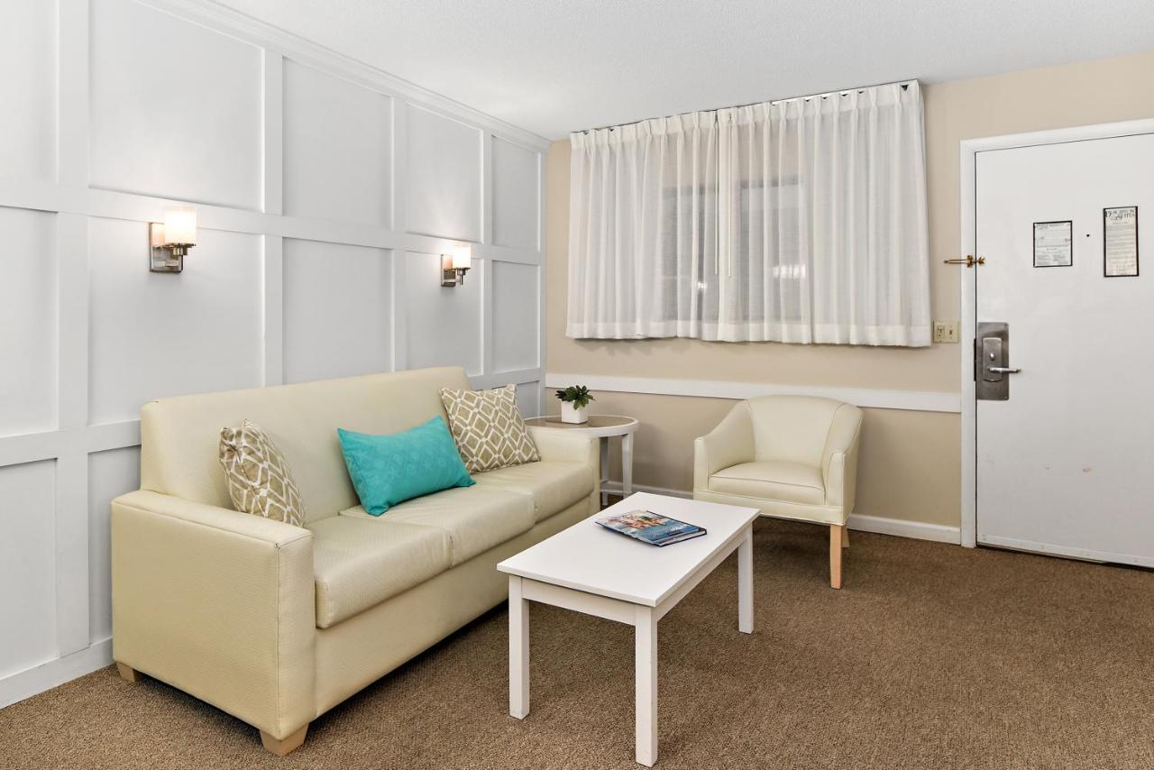 Brighton Suites Hotel Rehoboth Beach Exterior photo