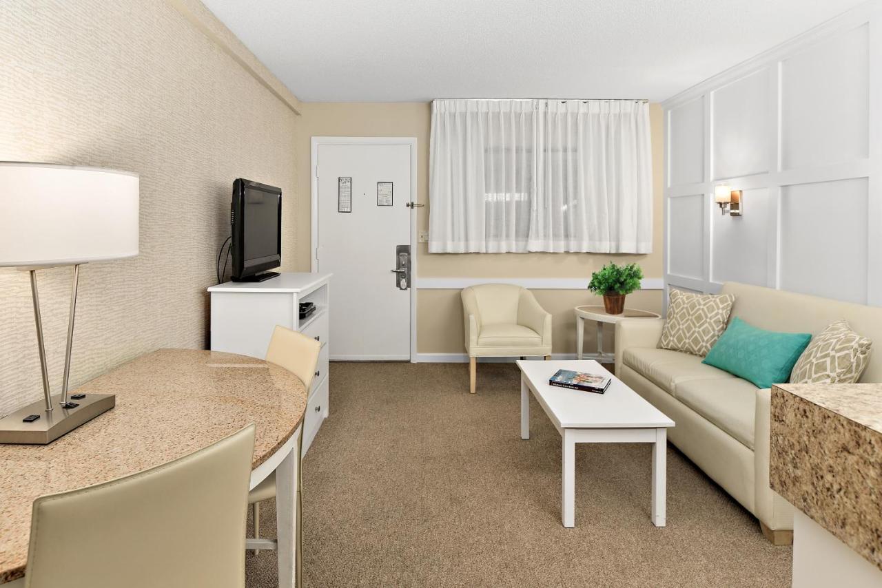 Brighton Suites Hotel Rehoboth Beach Exterior photo